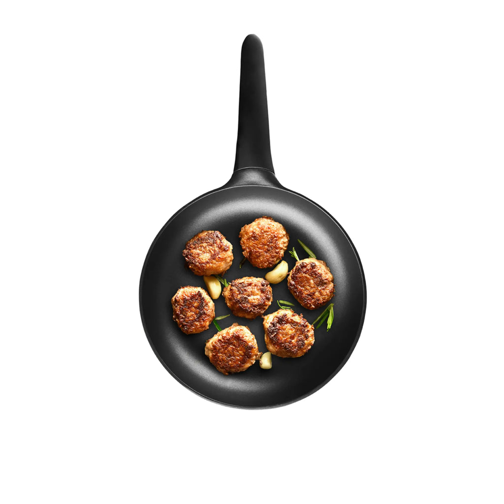 Sunbeam DiamondForce Skillet Electric Non-Stick Frypan Frying Pan with Dome Lid | Portable Cooking Frypan