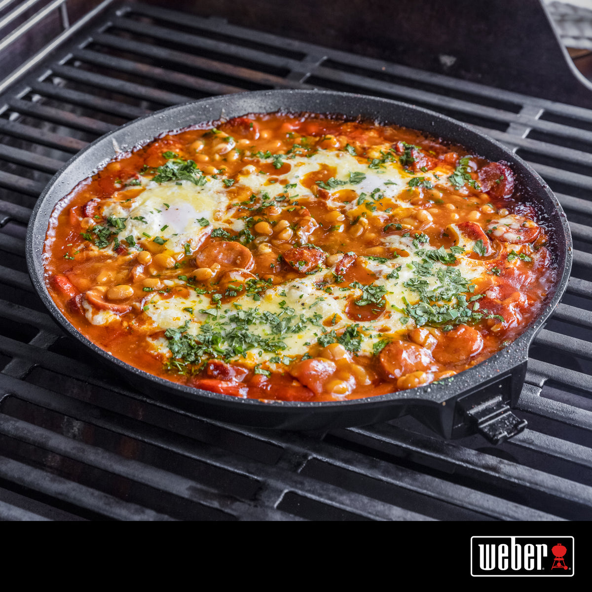 Weber Large Fry Pan |  Titanium Frying Pan Scratch Resistant | Suits Gas Barbecue | Detachable Handles