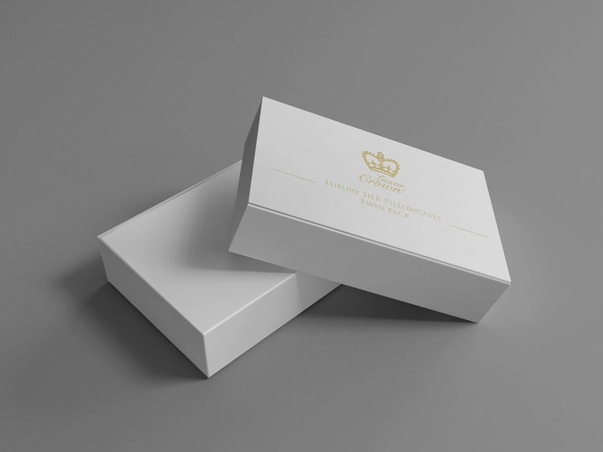 2x Luxury Silk Pillowcases - Luxurious Bedroom Pillow Covering Standard Slip Protector -  Hypoallergenic Mulberry Silk