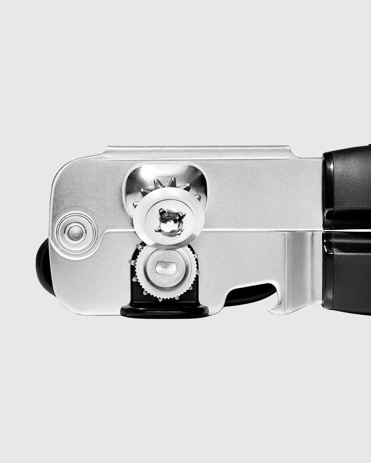 OXO Can Opener Large Knob Lid Can Opening Kitchen Gadget Bottle Open Gripper