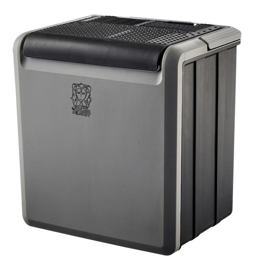Brass Monkey 12V Portable Food Drinks Beer Cooler Warmer | 30L Beverage Picnic Holiday Camping