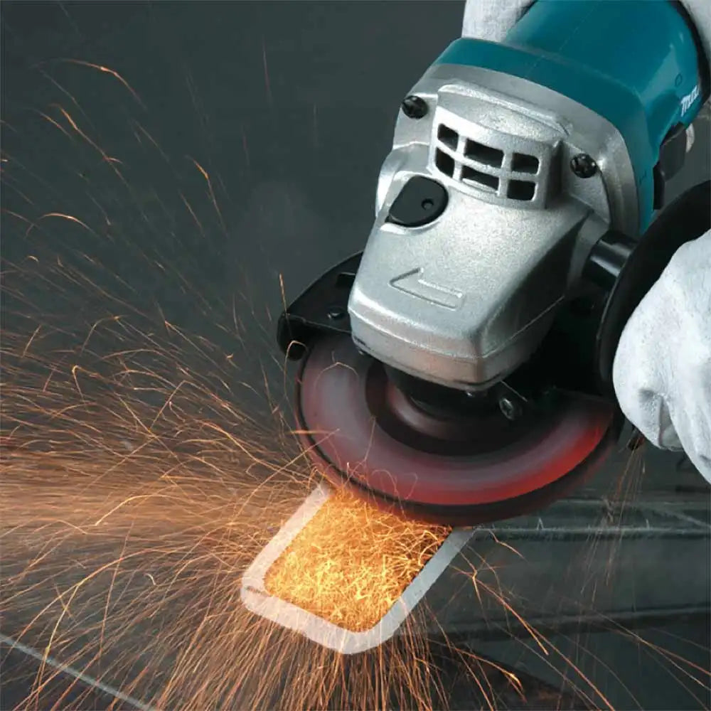Makita 840W Angle Grinder | Handheld Contractor Polisher Tool | Lightweight 125mm (5") MT Series Polisher