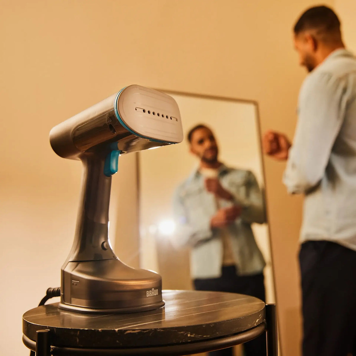 Braun Handheld Garment Steamer | Clothes Fabric Hot Steam Iron Press | Clothes De-Wrinkler Handheld Ironing