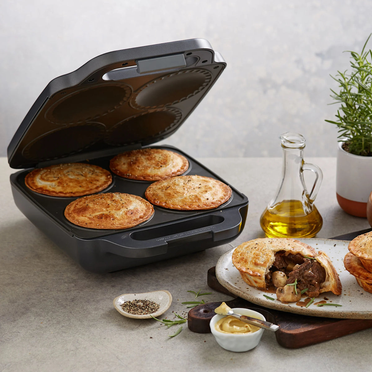 Sunbeam Pie Maker Electric Homemade Frozen Pie Machine Deep Dish Pastry Cooker Non-Stick