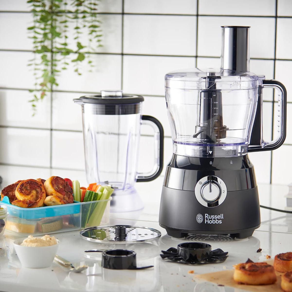 Russell Hobbs Electric Food Processor - Blender Chopper Grinder Grater Beater, Kitchen Appliances