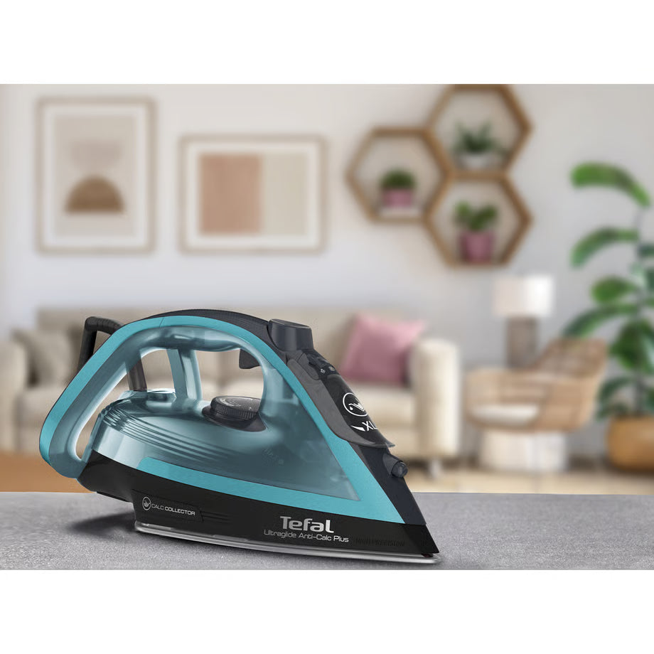 Tefal Steam Iron Anti-Calc 2400W Fast Heat-Up Garment Ironing Clothing Pant Dress Clothes Dressing Schoolwear