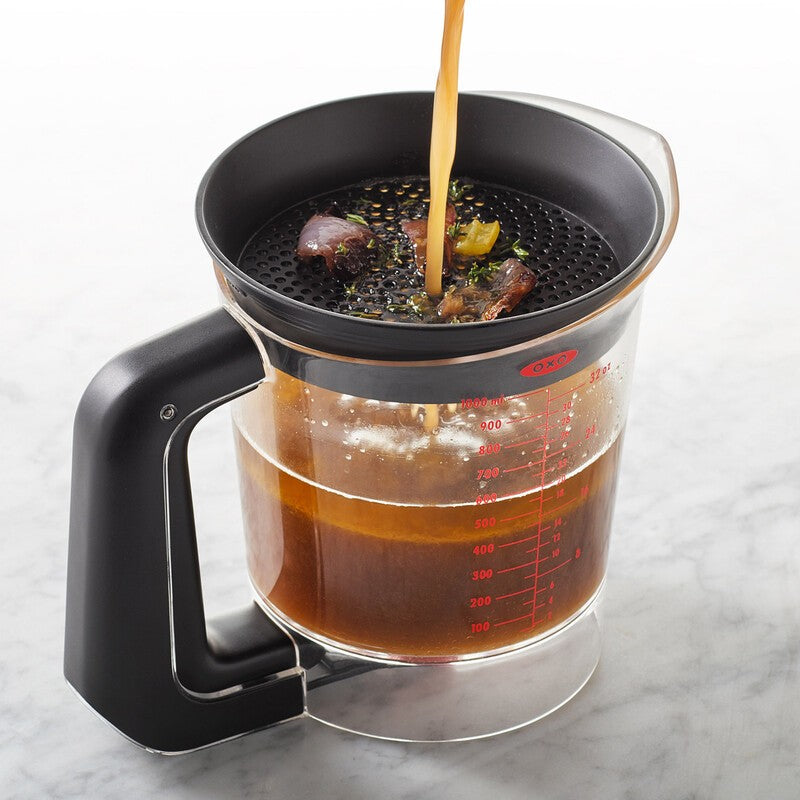 OXO Fat Separator 4 CUP Oil Fat Strainer with Bottom Release - Oil Straining Dispenser Fat Strainer