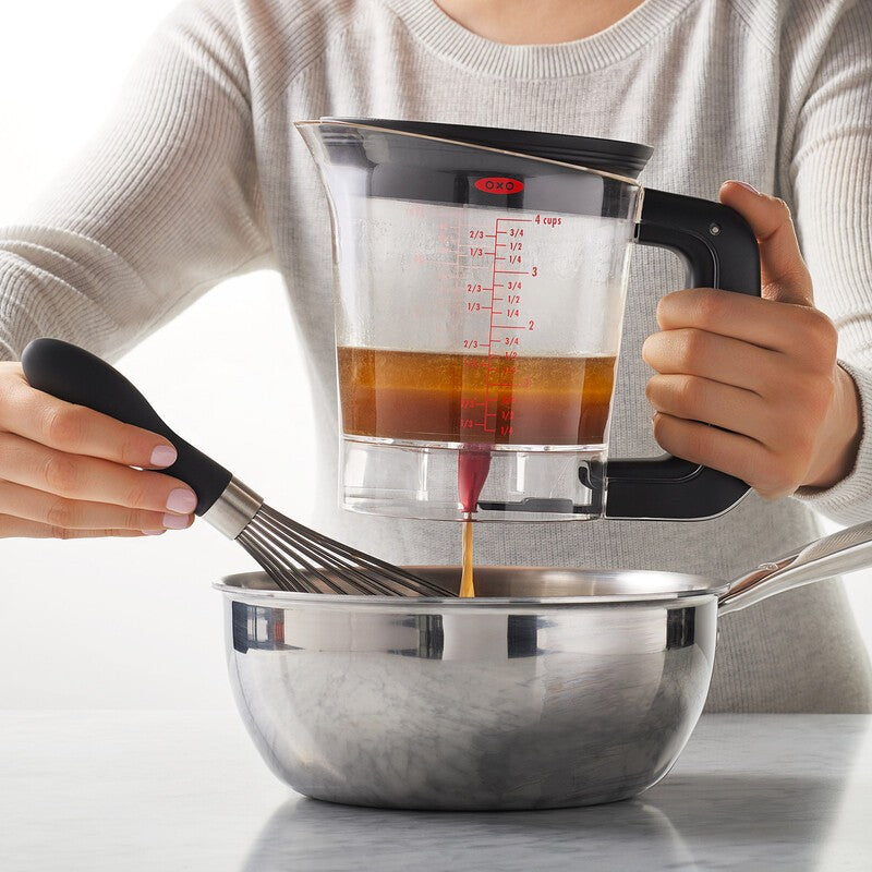 OXO Fat Separator 4 CUP Oil Fat Strainer with Bottom Release - Oil Straining Dispenser Fat Strainer
