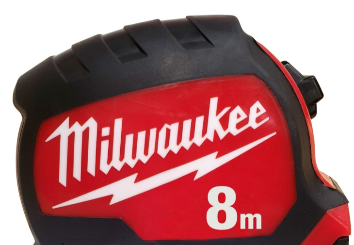 Milwaukee STUD Wide Blade Tape Measure 8M | Lanyard Tethering | Impact Resistant | Anti-Tear Coating | 2 Sided Print