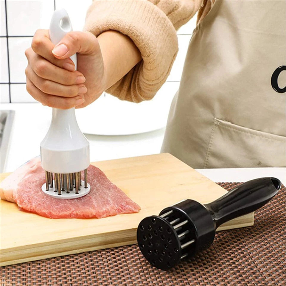 Kitchen Meat Tenderizer Steak Hammer Pin StainlessSteel Prongs Tenderiser - Random Colour