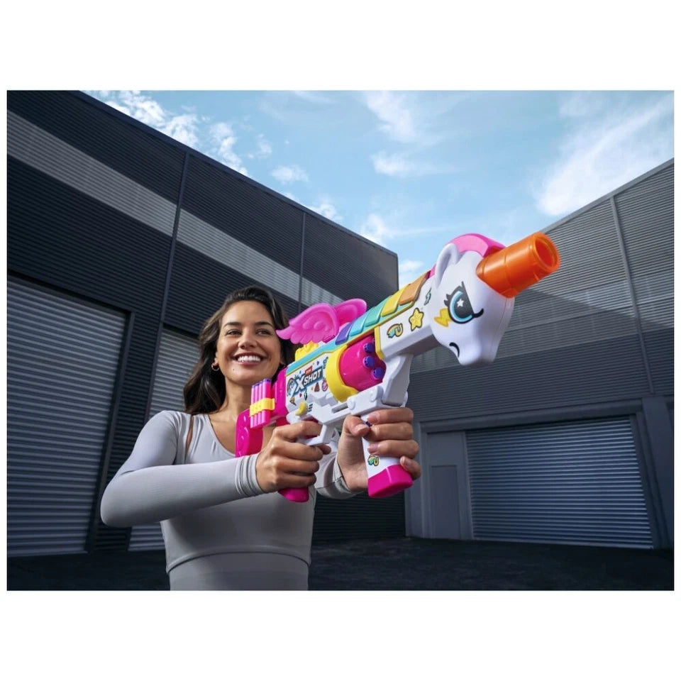 Zuru Xshot Blastercorn | Rizz Master w/ 24 Darts Action Figure Kids/Children | Suitable for 8y+ | 30 Metre Range